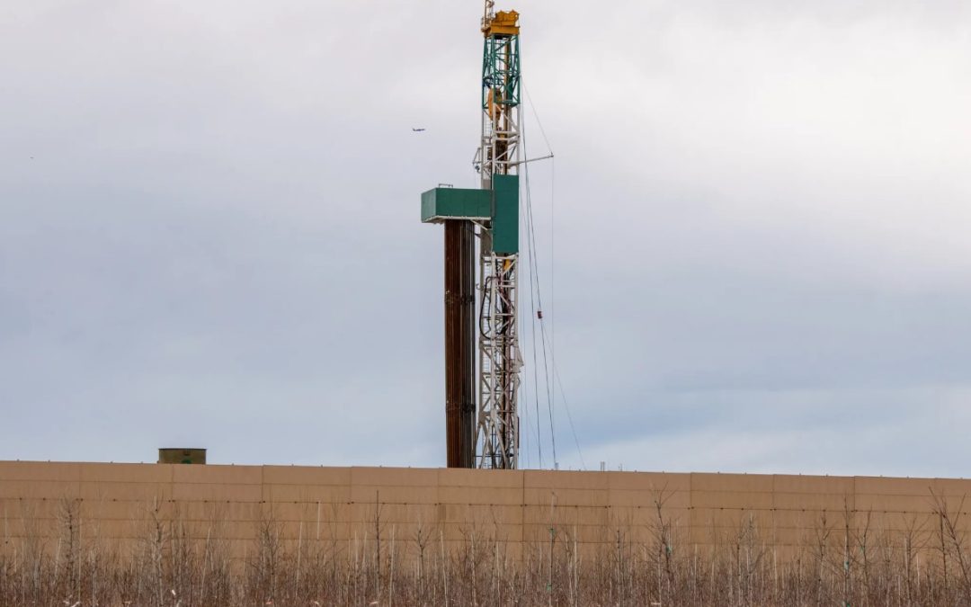 Can viruses help clean wastewater from fracking? It’s a “yes, but” from researchers.
